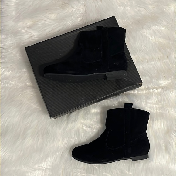 DIVA Lounge Shoes - Black boots